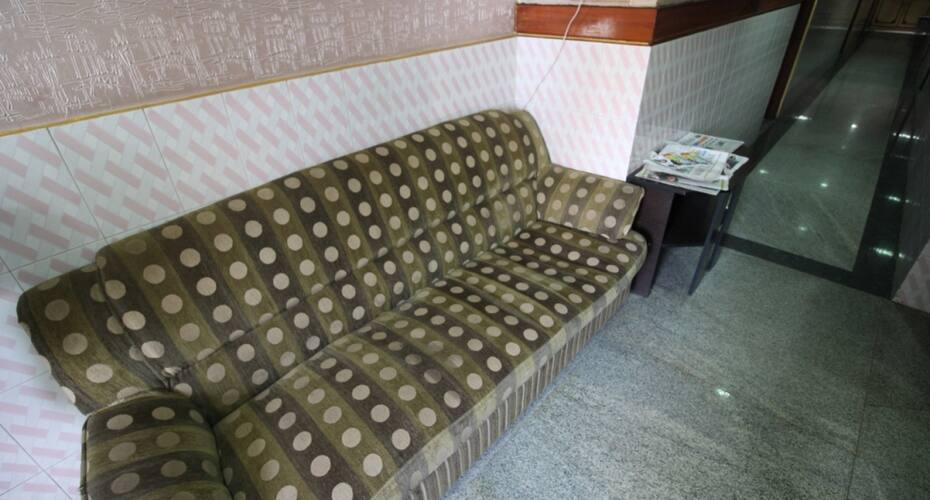 Star Deluxe Lodge, Bangalore 4